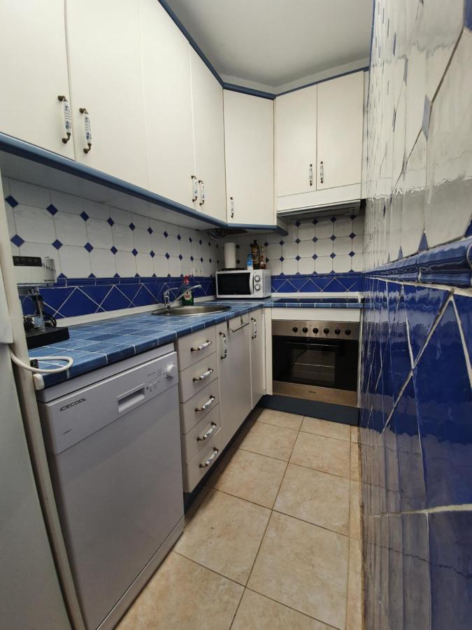 Los Fernandos, 1St Line Beachfront Poniente, 2 Bedroom Apartment Ocean Terrace Benidorm Eksteriør billede